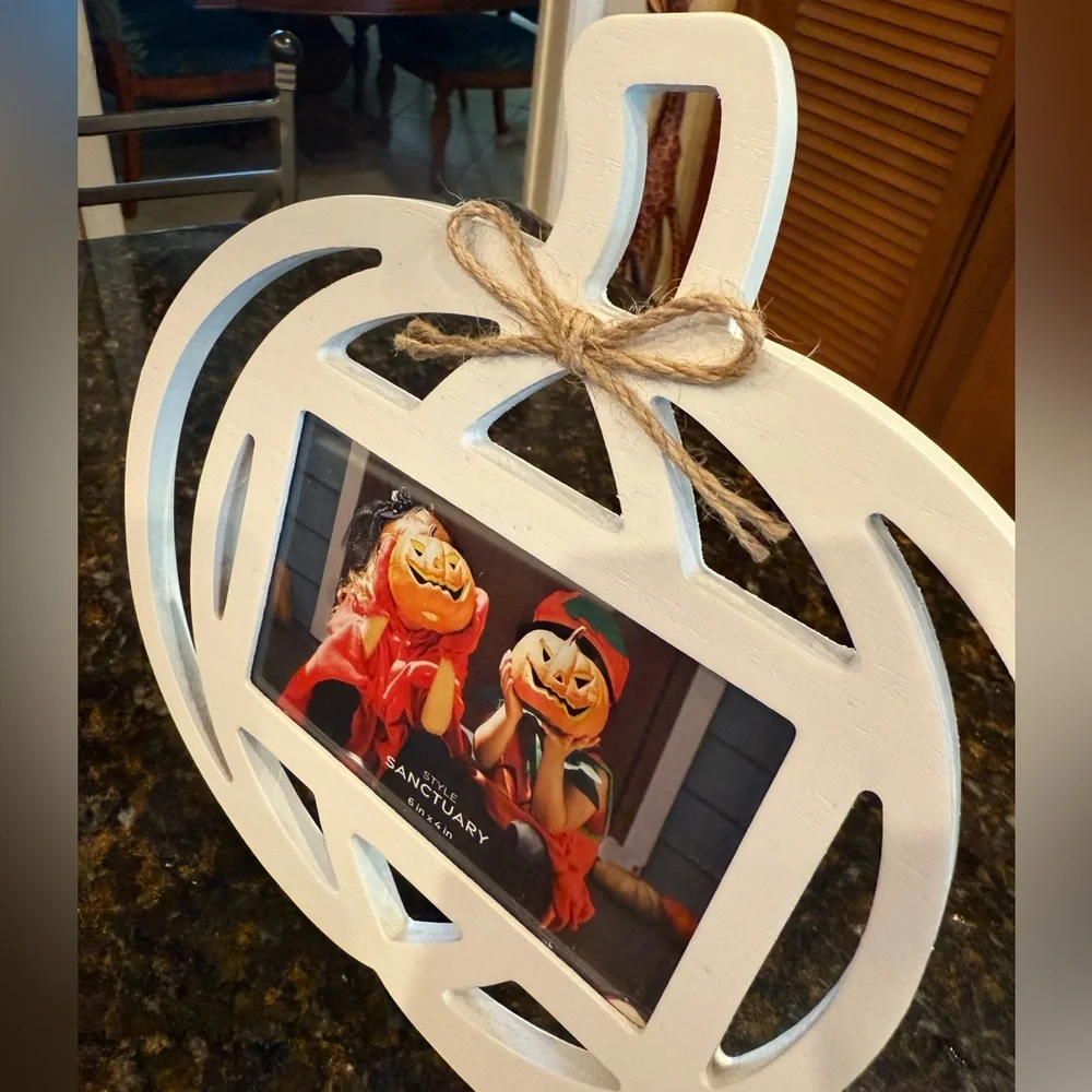 White Pumpkin Picture Frame